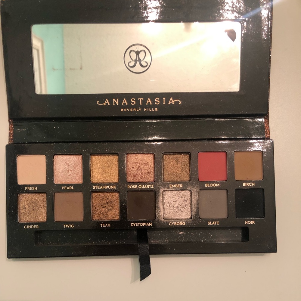 Anastasia Sultry palette